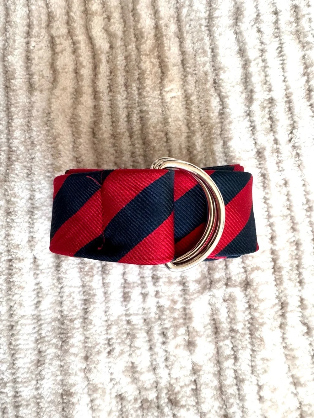 Old Navy Red and Navy Blue Striped D-Ring Belt M 41”